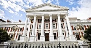 Violent hospital blockades continue despite Parliament's 'concern' Parliament