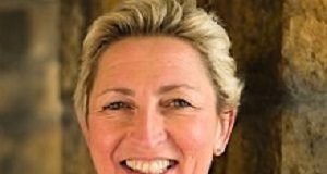 SA scientist honoured at HIVR4P conference Bekker