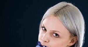 Sucking baby's dummy clean lowers child's allergic response Dummy