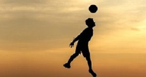 Pro footballers have 3.5x higher risk of neuro-degenerative disease Soccer