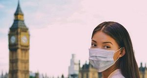 Scientists 'deeply divided' over how UK should leave lockdown Mask-1