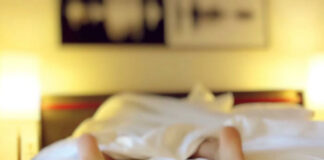 Exposure to light during sleep linked to health risks – Chicago study