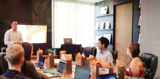 SA companies, institutions, do U-turn on COVID and vaccine mandates