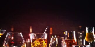 Mixed reaction to Canada's new two drinks a week only guideline