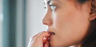 Soft touch technique gives hope to nail-biters, hair-pluckers – German study