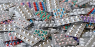 Call to reduce antipsychotic medicines for dementia patients