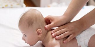 Aussie Health minister's concern over chiropractic spinal manipulation of babies